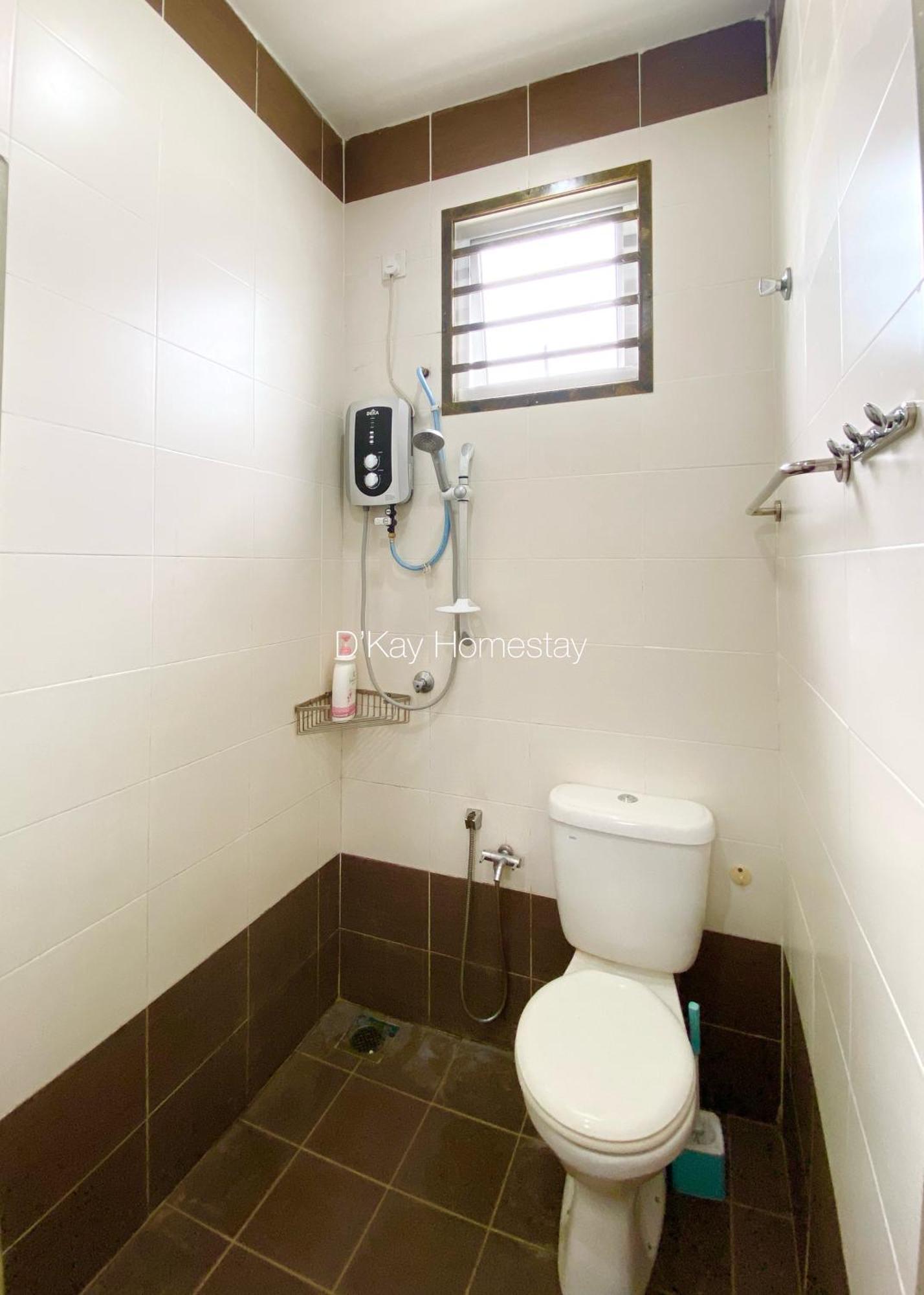 4 Bedrooms Homestay, Fully Aircond In Sendayan By D'Kay Homes I 10-15 Pax سِريمبان المظهر الخارجي الصورة