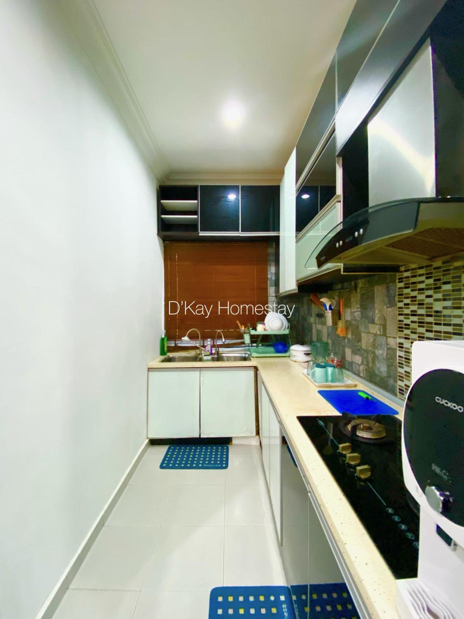 4 Bedrooms Homestay, Fully Aircond In Sendayan By D'Kay Homes I 10-15 Pax سِريمبان المظهر الخارجي الصورة