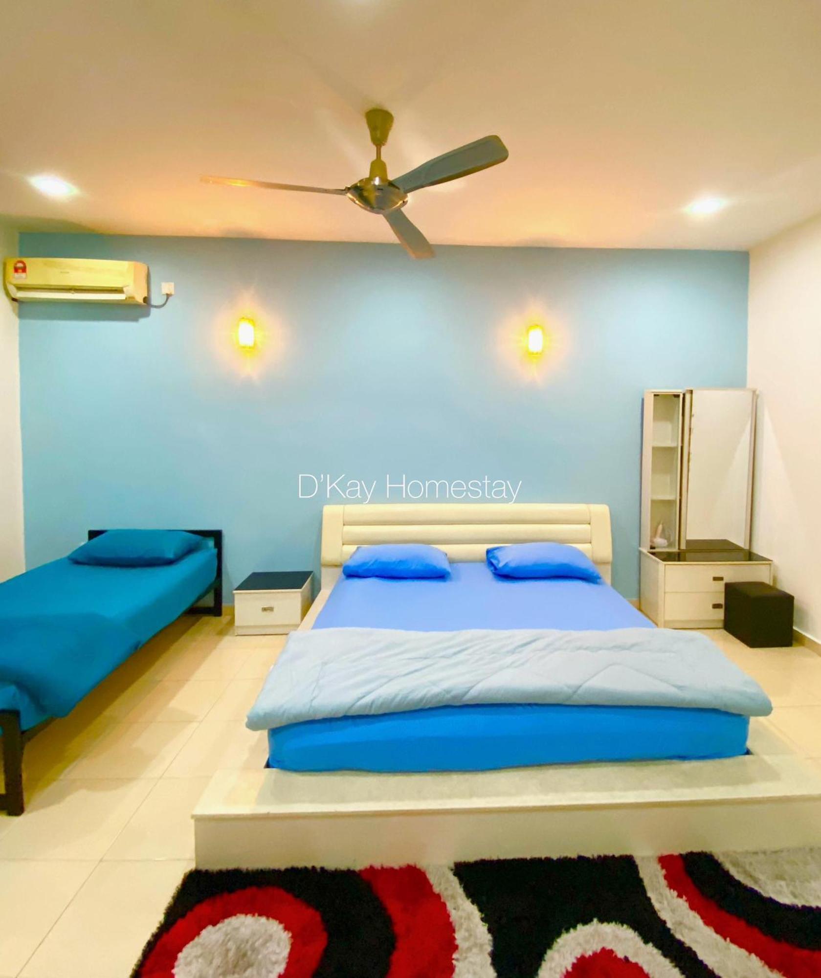4 Bedrooms Homestay, Fully Aircond In Sendayan By D'Kay Homes I 10-15 Pax سِريمبان المظهر الخارجي الصورة